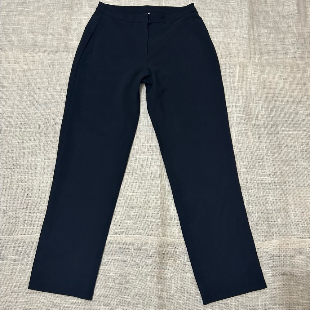 Lululemon Women's On The Move Black Pants Size 4 Zip Pockets
